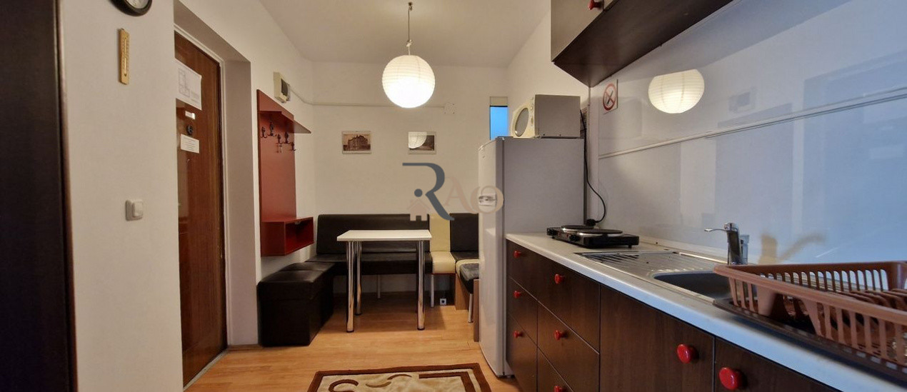 Apartament cu 1 camera, balcon, zona Casa Piratilor!