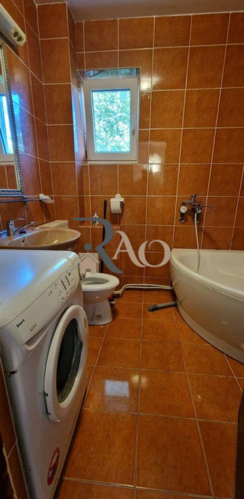 Apartament cu 1 camera, balcon, zona Casa Piratilor!