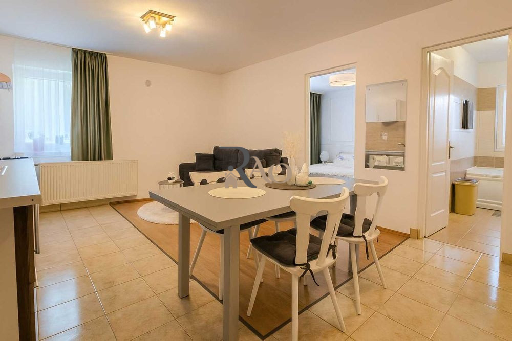 Apartament cochet, 2 camere, 54mp, zona Intre Lacuri!