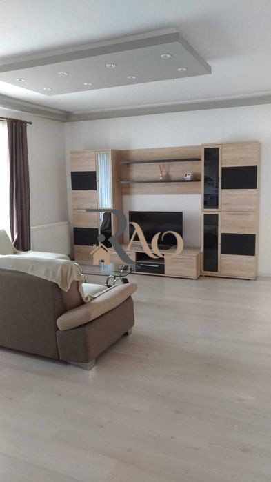 Apartament spatios, 2 camere, 64mp, garaj, zona Calea Turzii!