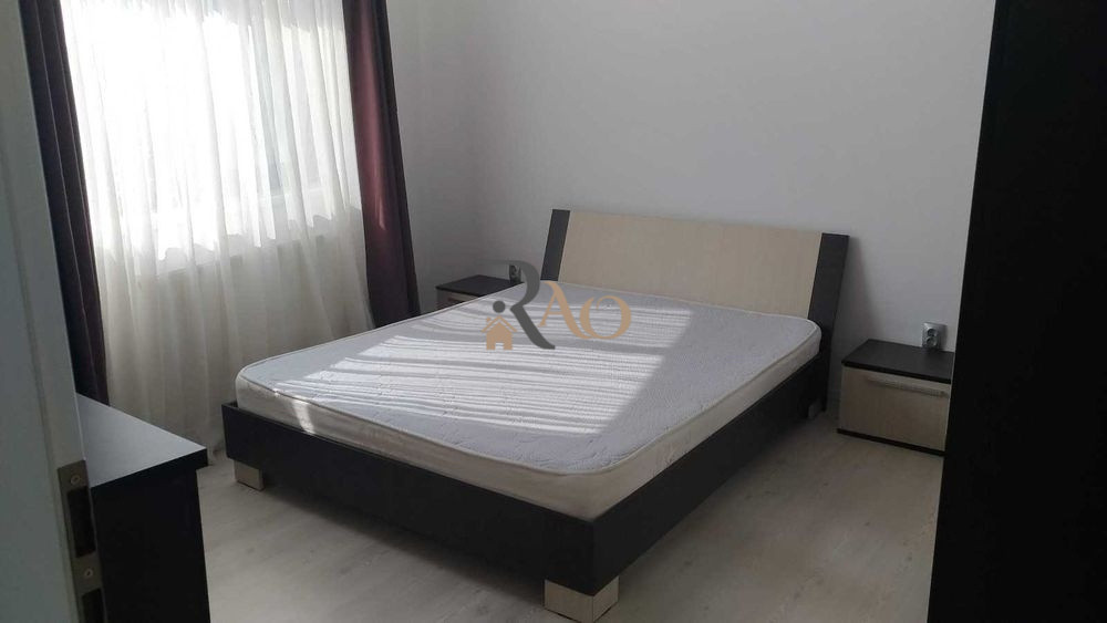 Apartament spatios, 2 camere, 64mp, garaj, zona Calea Turzii!