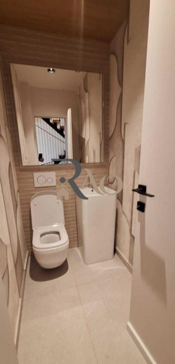 Rafinament și Lumină – Apartament de Lux pe Două Etaje, cu Terasă, în Buna Ziua!