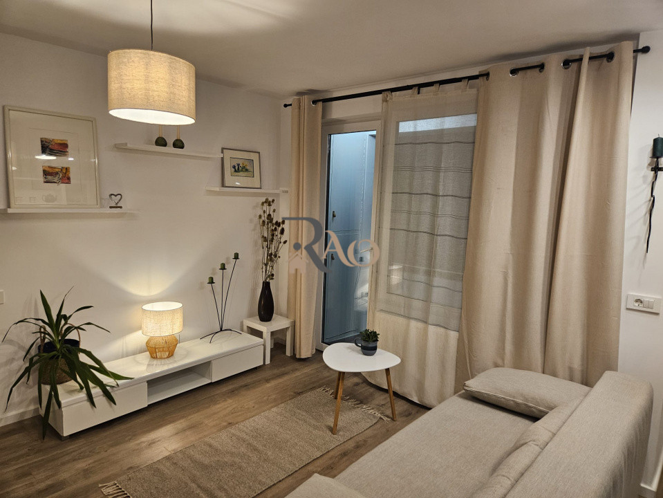 Apartament superb, 2 camere, ocupabil imediat, zona Piata Hermes!