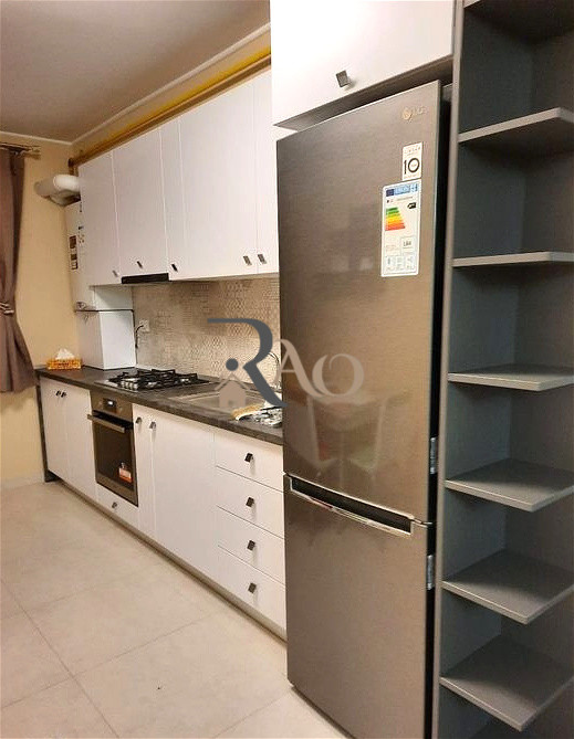 Apartament cochet, 2 camere, parcare, zona Vivo!