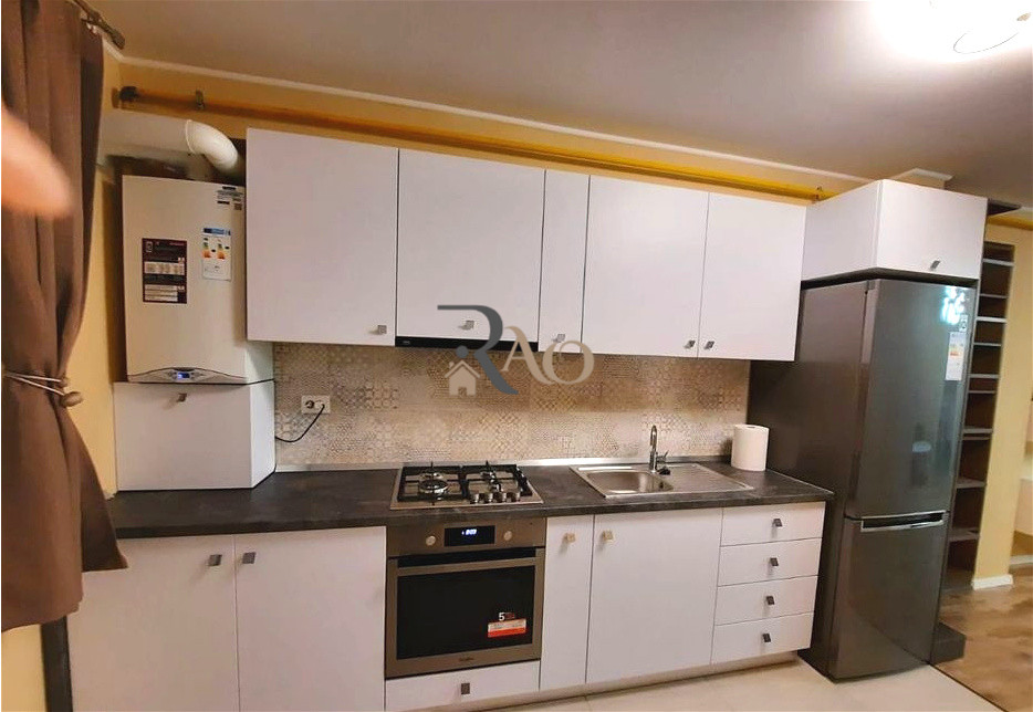 Apartament cochet, 2 camere, parcare, zona Vivo!