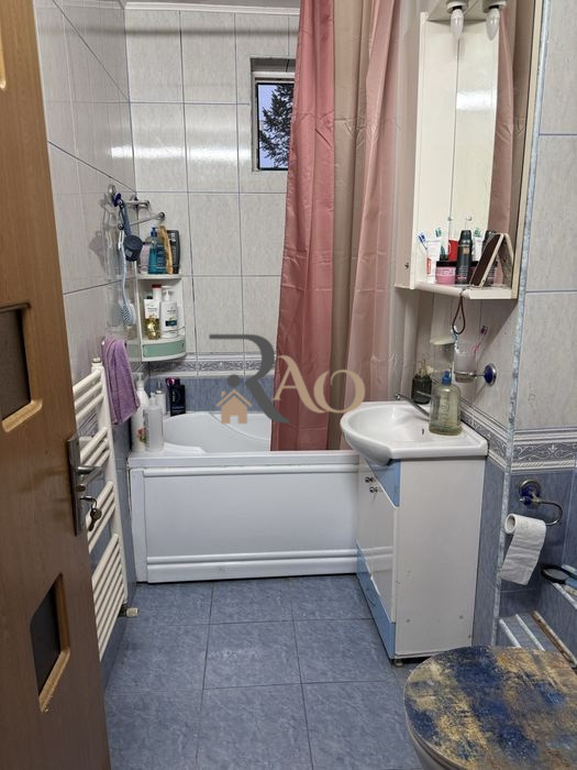 Apartament 3 camere în Gheorgheni – Liniște, Verdeață și Confort!