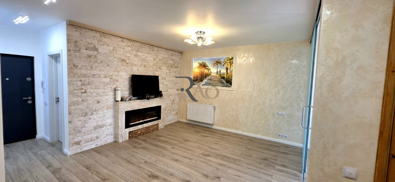 ✨Apartament deosebit, 2 camere cu garaj și boxă, zona Zorilor-Golden Tulip!✨