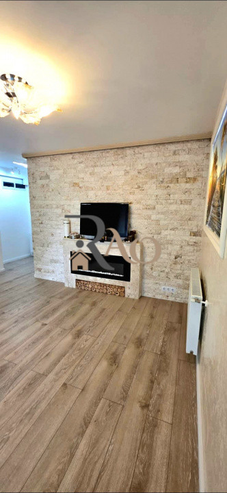 ✨Apartament deosebit, 2 camere cu garaj și boxă, zona Zorilor-Golden Tulip!✨