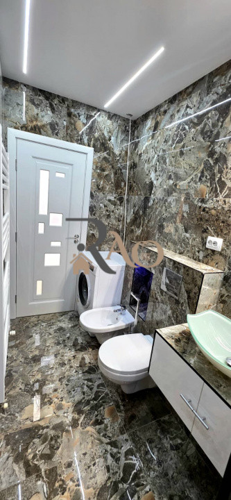 ✨Apartament deosebit, 2 camere cu garaj și boxă, zona Zorilor-Golden Tulip!✨