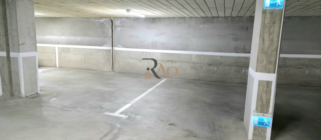 ✨Apartament deosebit, 2 camere cu garaj și boxă, zona Zorilor-Golden Tulip!✨