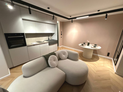 🔥Apartament PREMIUM| 3 camere|prima închiriere|zona Mihai Viteazu-Aleea Buia!