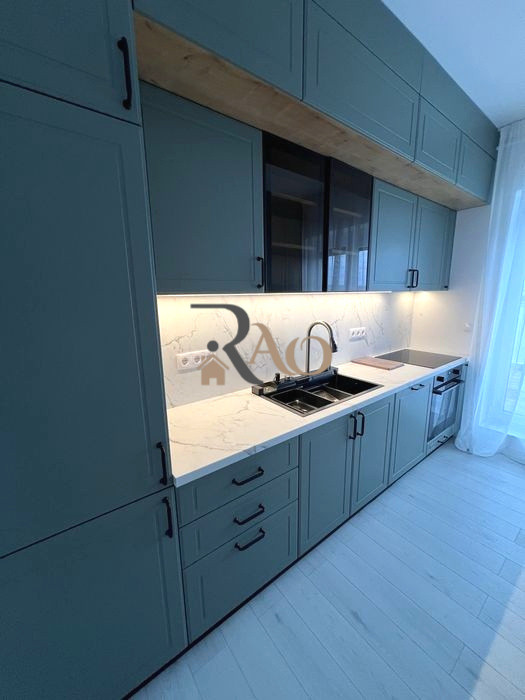 🔥 Prima închiriere! Penthouse de 55mp, 2 terase-43mp, parcare! Zona Deventer!