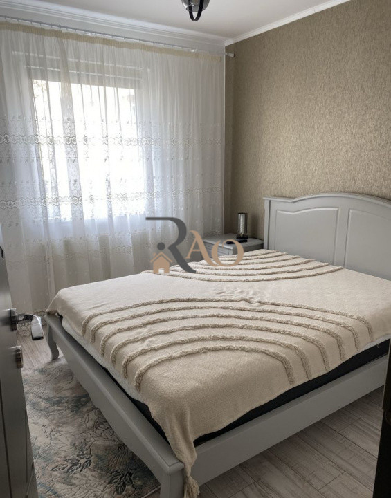 Apartament 3 camere, 64 mp, complet mobilat,zona Sub Arini–Aleea Frații Buzești!