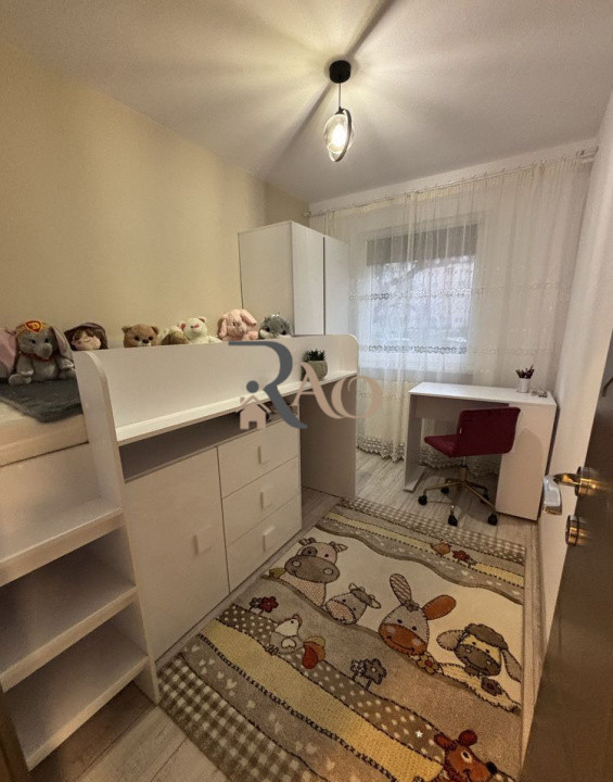 Apartament 3 camere, 64 mp, complet mobilat,zona Sub Arini–Aleea Frații Buzești!