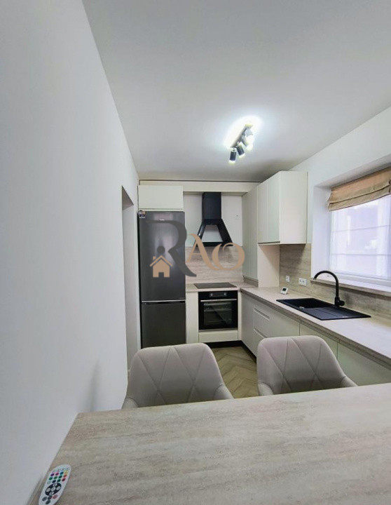 Spațiu generos și lumină naturală – Penthouse 5 camere, zona Sibiu Vest!