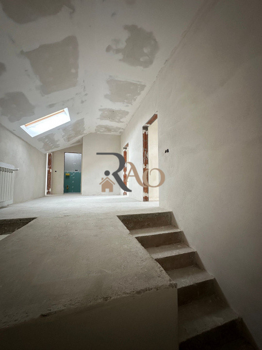 🏡 Casă înșiruita, 5 camere | 2 băi | 156 mp utili | Șura Mică!