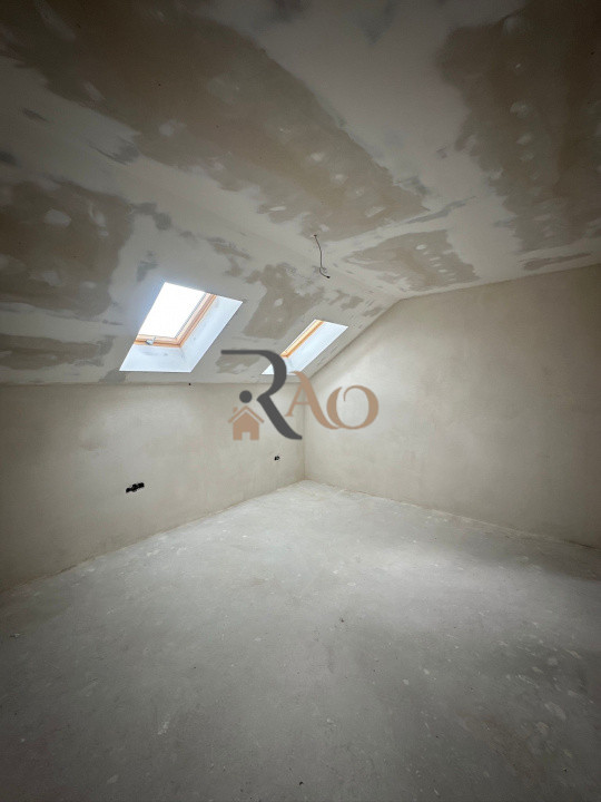 🏡 Casă înșiruită 5 camere | 2 băi | 147.76 mp utili | Șura Mică!