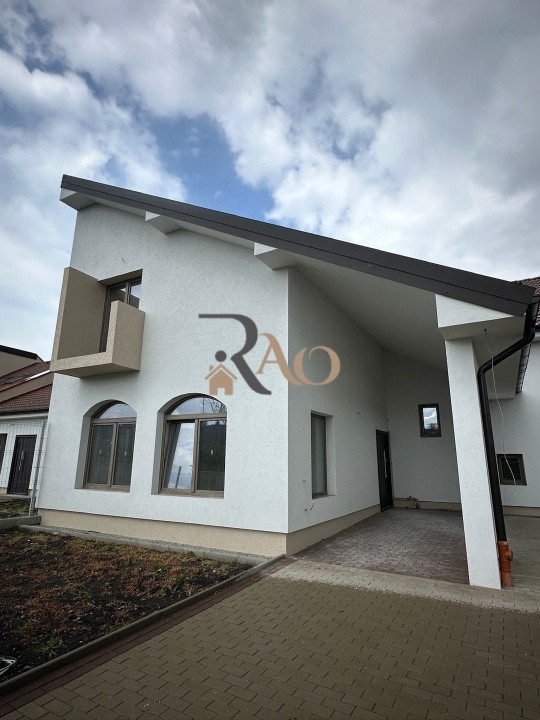 🏡 Casă individuală 7 camere | 3 băi | 216.61 mp utili | Șura Mică!