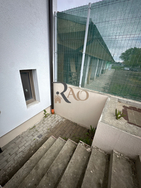 🏡 Casă individuală 7 camere | 3 băi | 216.61 mp utili | Șura Mică!