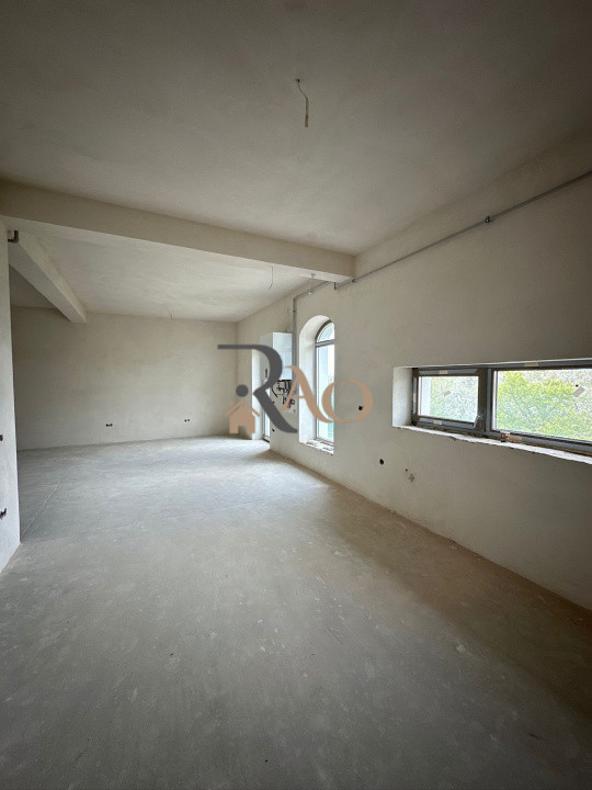 🏡 Casă individuală 7 camere | 3 băi | 216.61 mp utili | Șura Mică!