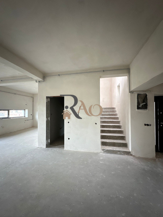 🏡 Casă individuală 7 camere | 3 băi | 216.61 mp utili | Șura Mică!