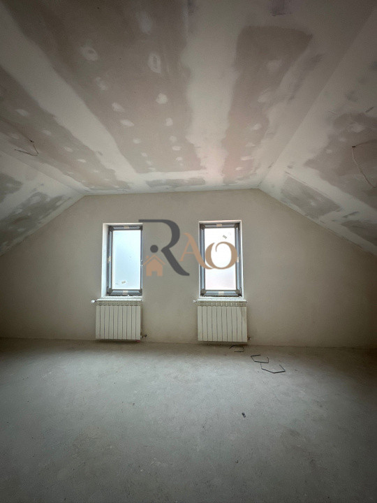 🏡 Casă individuală 7 camere | 3 băi | 216.61 mp utili | Șura Mică!