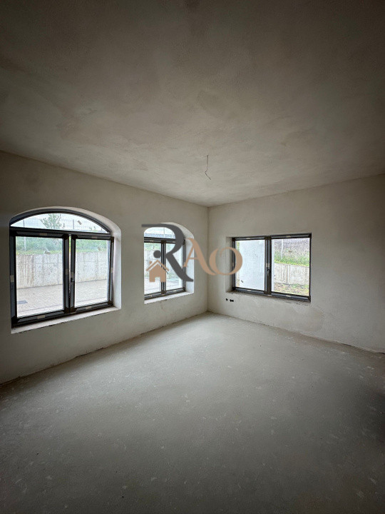 🏡 Casă înșiruită 5 camere | 171.97 mp utili | Șura Mică!