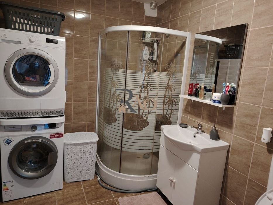 Apartament 3 camere, 60 mp, pe două niveluri, modern, Vasile Aaron – Sibiu 🌆✨