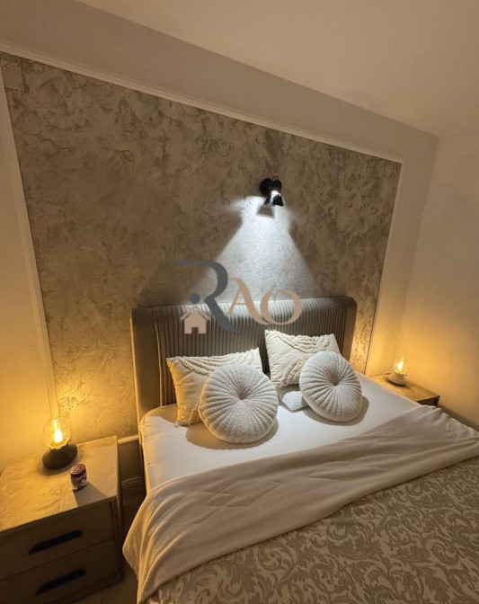 Închiriere casă cochetă cu terasă și curte – zona Sub Arini!