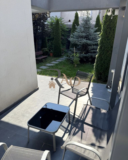 Închiriere casă cochetă cu terasă și curte – zona Sub Arini!