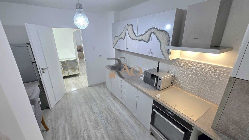 Apartament cu 3 camere decomandate| mobilat și utilat |A.C| Terezian!