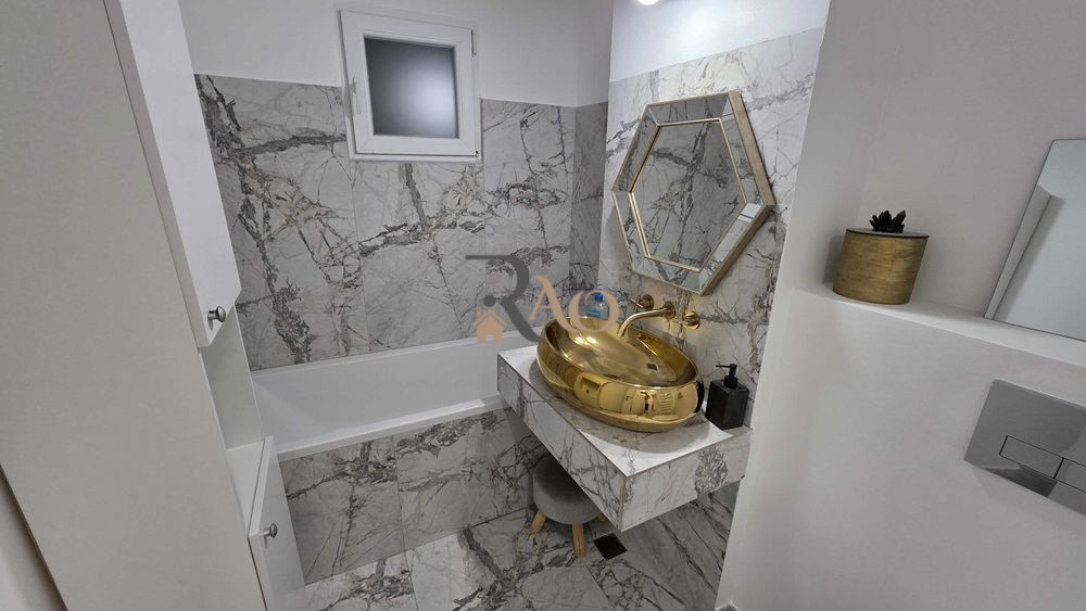 Apartament cu 3 camere decomandate| mobilat și utilat |A.C| Terezian!