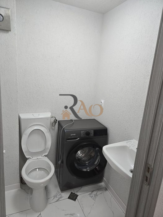 Apartament cu 3 camere de închiriat, 70 mp, parcare, cartier Ștrand!