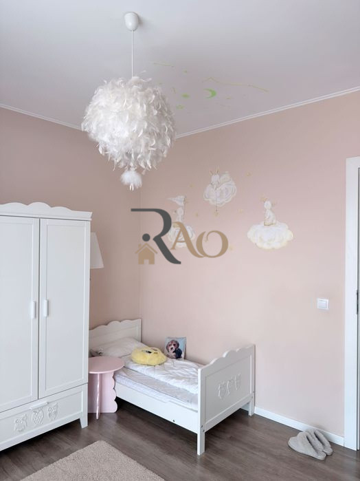 Apartament 3 camere, 77mp, terasa 20mp, pod, 2 parcări – Șelimbăr, zona Unirii!