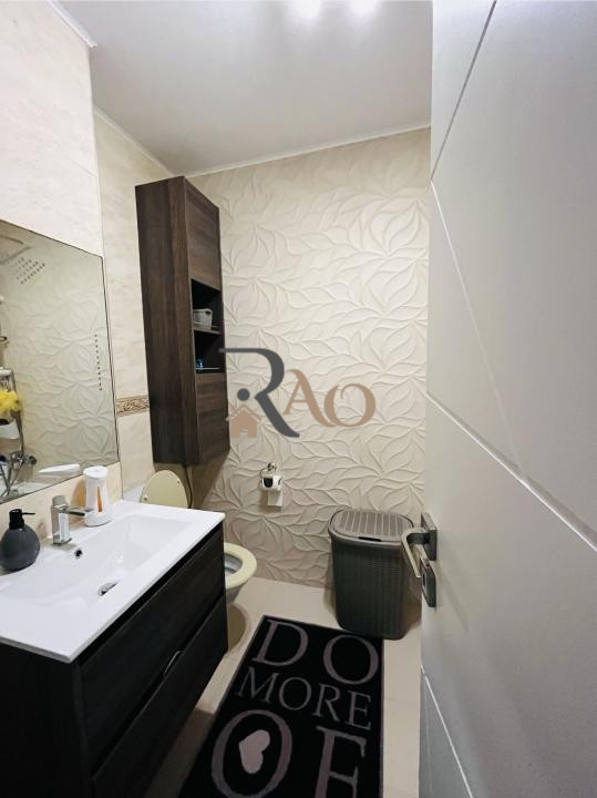 Apartament 3 Camere Decomandat, 76 mp, garaj, 2 Balcoane, Zona Turnișor!