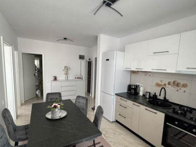 Apartament 2 camere, mobilat modern, terasă 12 mp și parcare – Doamna Stanca!