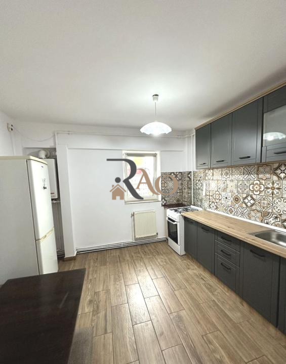 Apartament 2 camere renovat, mobilat și utilat – Strada Semaforului!