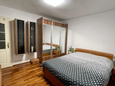 Apartament cu 2 camere decomandate, ideal pentru studenți, Mănăștur – Mehedinti!