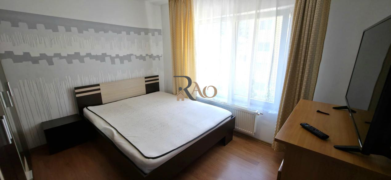 🏡 Apartament 3 camere, 60 mp, parcare inclusă, zona KIK – Strada Florilor!