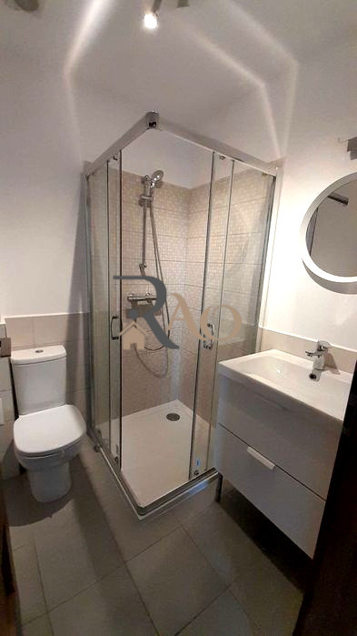 Apartament 3 camere decomandat |70 mp + balcon 10 mp | Parcare| Complex Cibinium