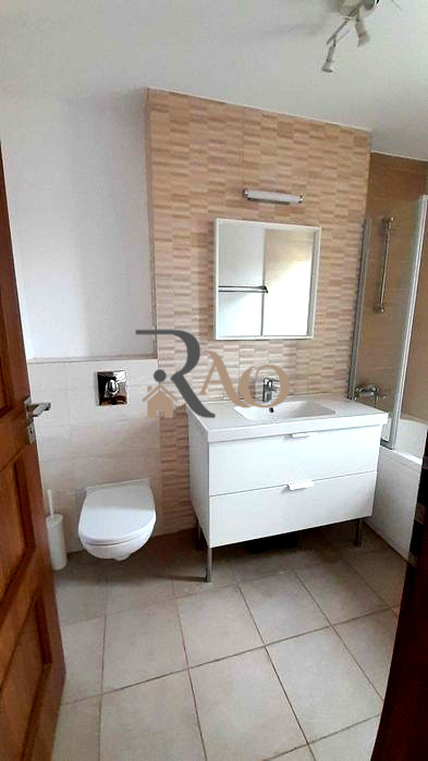 Apartament 3 camere decomandat |70 mp + balcon 10 mp | Parcare| Complex Cibinium