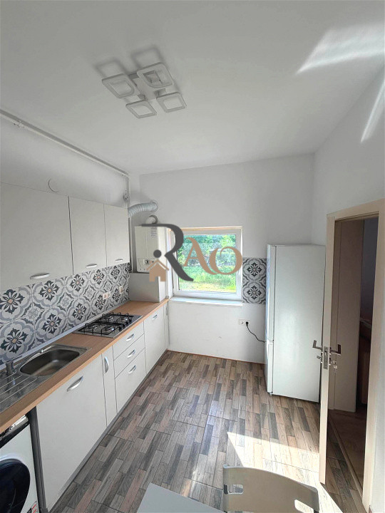De inchiriat apartament modern cu 2 camere, 50 mp, parcare, zona Balanta-Lazaret