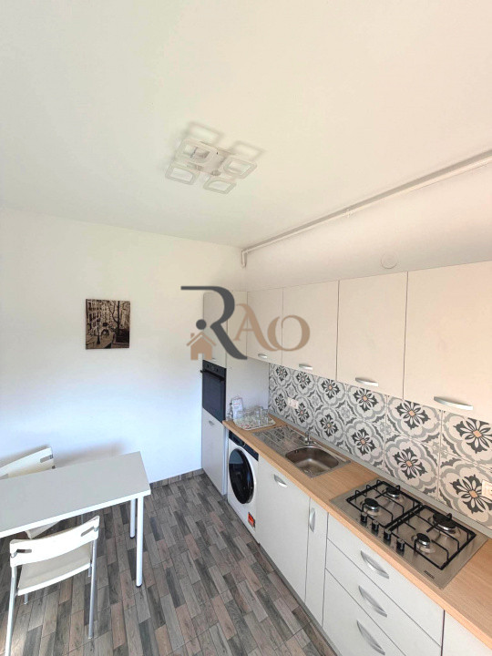 De inchiriat apartament modern cu 2 camere, 50 mp, parcare, zona Balanta-Lazaret