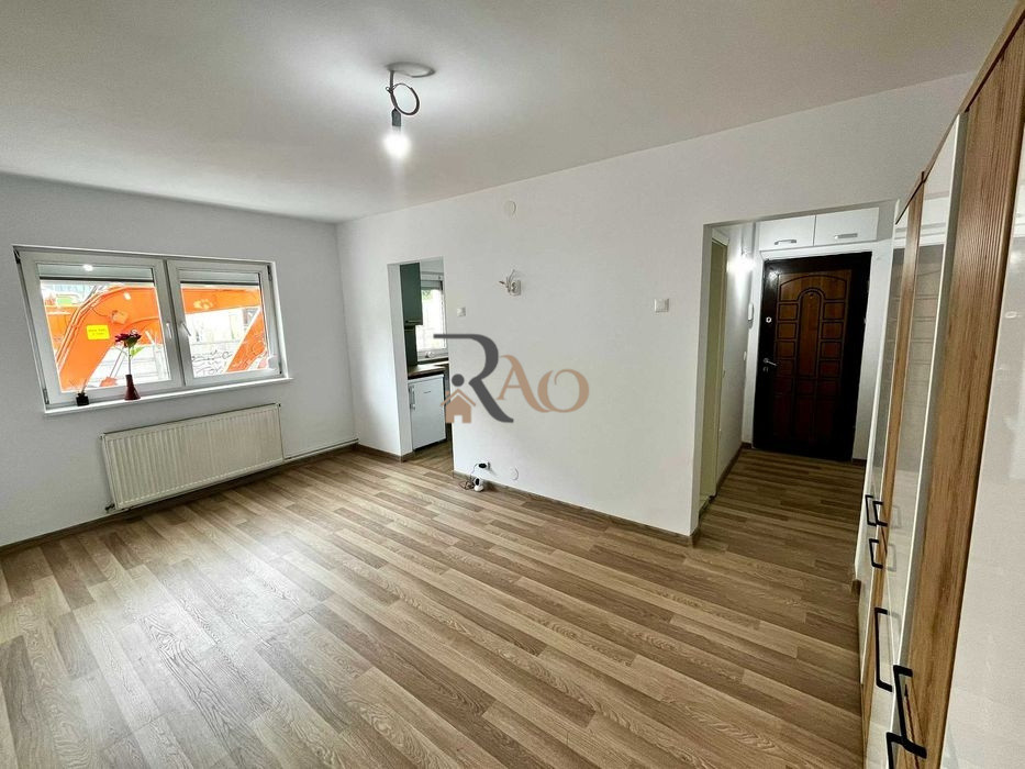 Garsoniera | Prima închiriere| Ideală pentru birou sau locuință| Sub Arini !