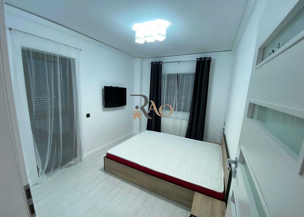 Apartament cochet cu 2 camere, 50 mp, A.C, parcare, zona Stejarului!