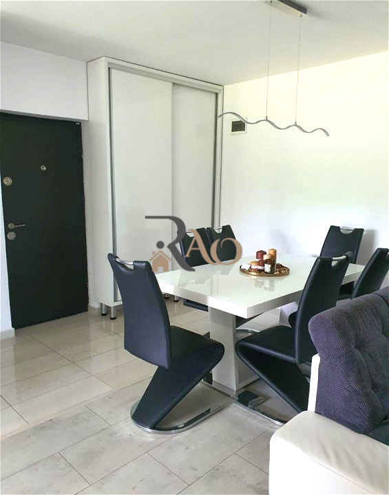 Apartament spatios cu 3 camere, 70 mp, zona Tineretului!